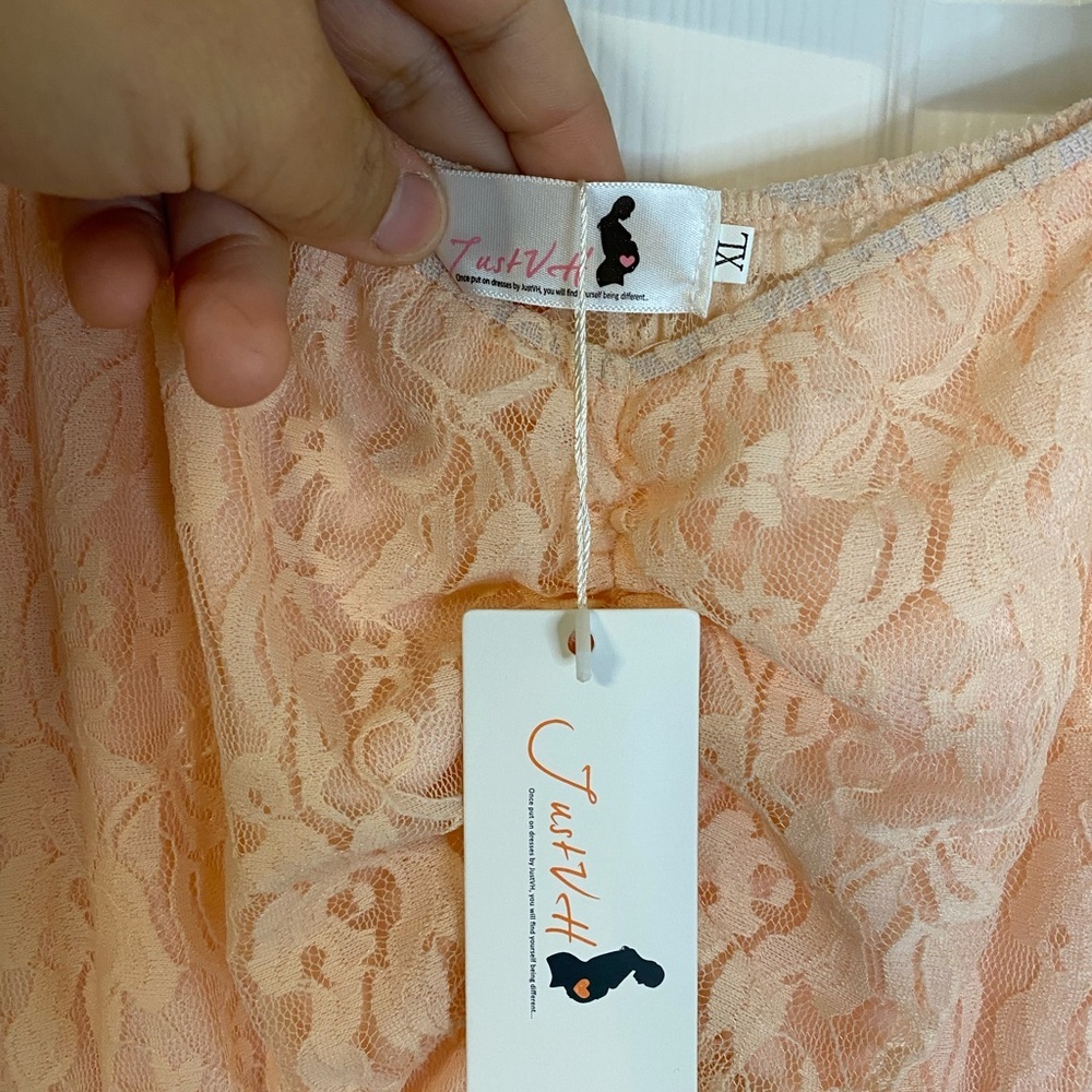 Elegant Peach Lace maternity Dress - Picture 3 of 7